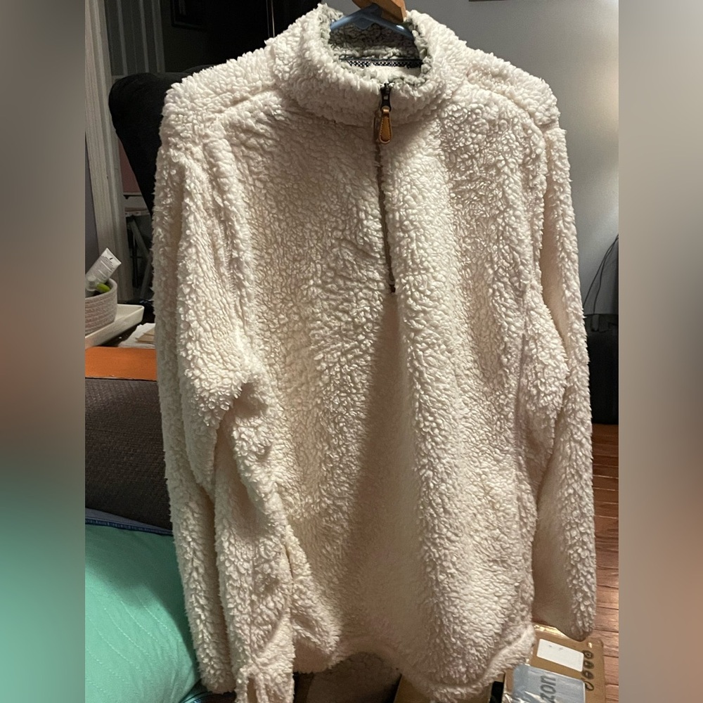 Sherpa women’s quarter zip pullover off white 2x barely worn cozy soft jacket